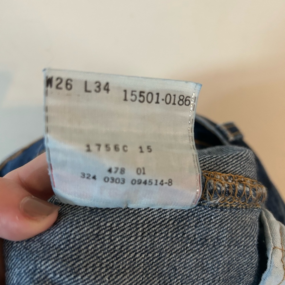 Vintage Levi’s 501’s - Picture 5 of 8